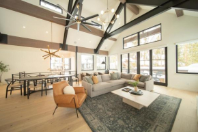 Wolf Rock Home 82 by SummitCove Lodging
